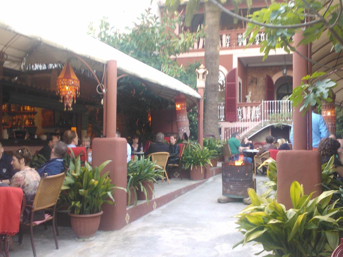 Hostal Corona Palma Extérieur photo